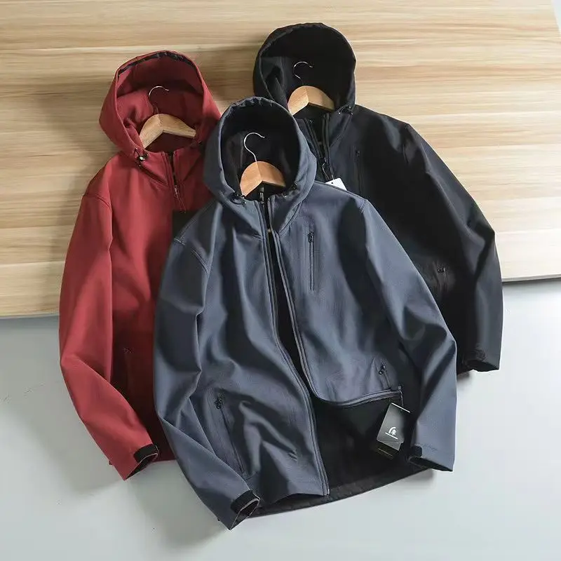 Мужская весенне-осенняя высококачественная уличная теплая ветрозащитная водонепроницаемая флисовая куртка с капюшоном на молнии из мягкой ткани