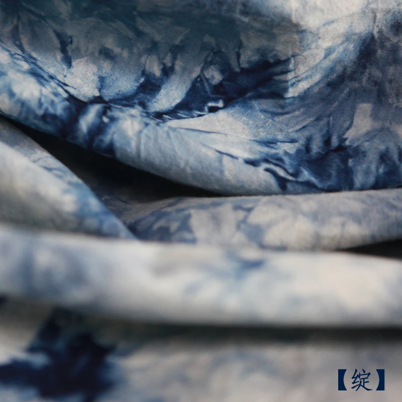Традиционная китайская хлопчатобумажная ткань ручной работы, окрашенная в цвет индиго, окрашенная в галстук, окрашенные в облака, окрашенные в растения и деревья, окрашенные в ткани для одежды
