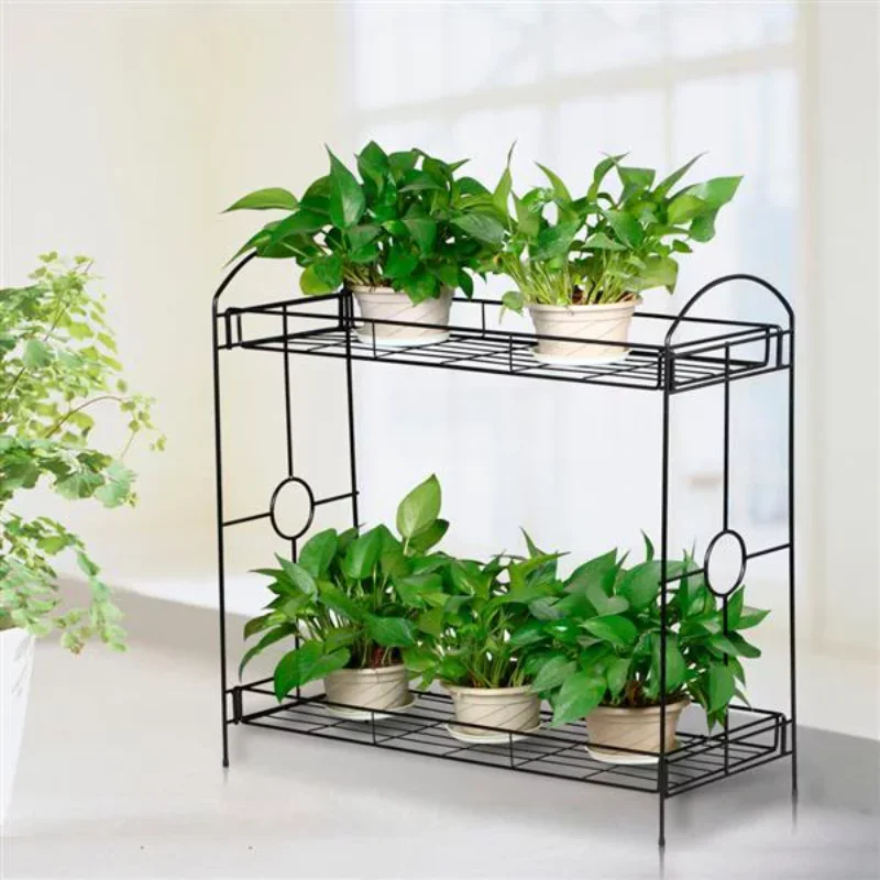 Двухъярусный металлический стенд Easyfashion для растений и цветов на открытом воздухе