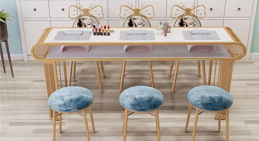 Маникюрный стол, набор стульев по специальной цене, экономичный одноместный двойной сетчатый красный европейский железный маникюрный стол для ногтей