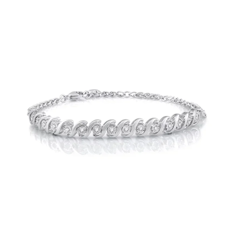 Brilliance Fine Jewelry бриллиант весом 1/4 карата из стерлингового серебра с Регулируемым теннисным браслетом