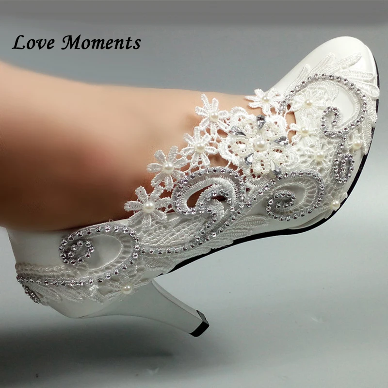 Белые кружевные туфли с круглым носком и цветами, женские туфли-лодочки, модные туфли для подружки невесты, свадебные туфли для невесты, Большие размеры 34-42, вечерние туфли